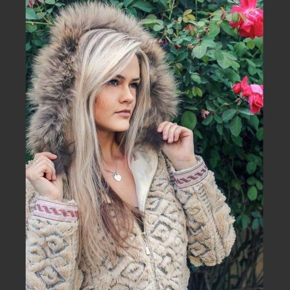 Embroidered Pattern Fur Zip Up Coat with Hood & Shimmer Ribbon lined sz Small - Picture 2 of 11